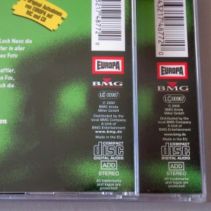 Nessie - Das Ungeheuer von Loch Ness / CD-Booklet - links: Folge 15, rechts: Folge 16